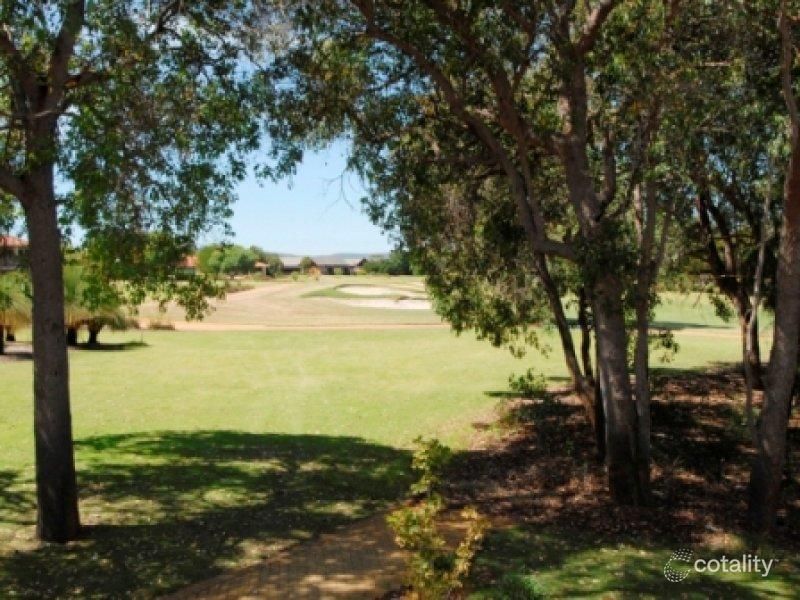 21/6 Verdelho Dr, The Vines, WA 6069
