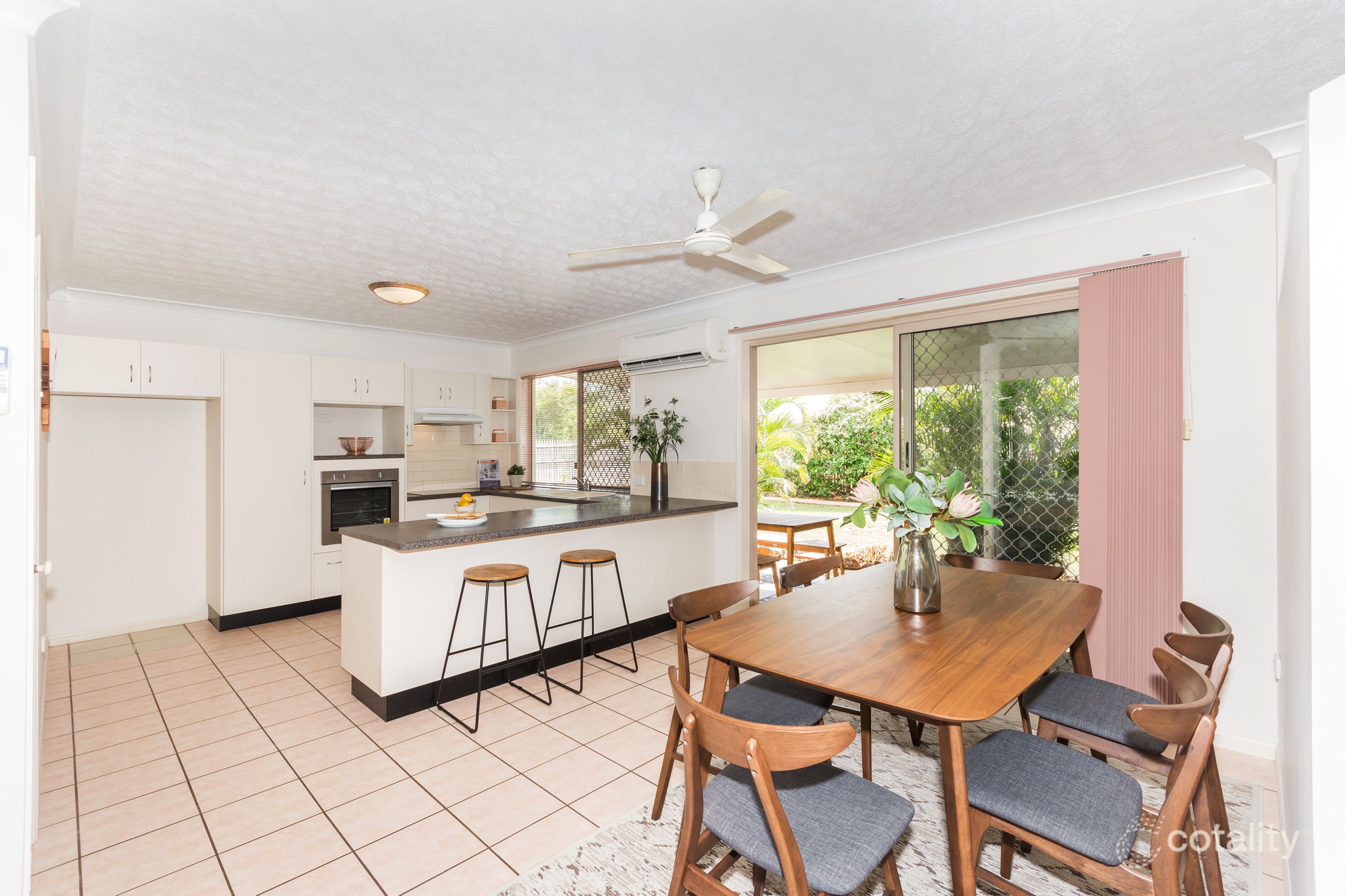 9 Lomond St, Kirwan, QLD 4817