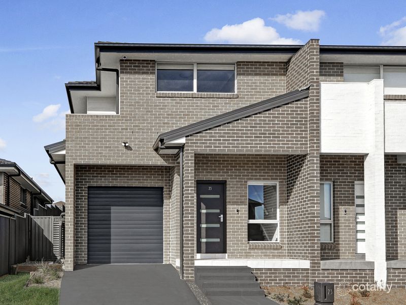 23b Farm Cove St, Gregory Hills, NSW 2557