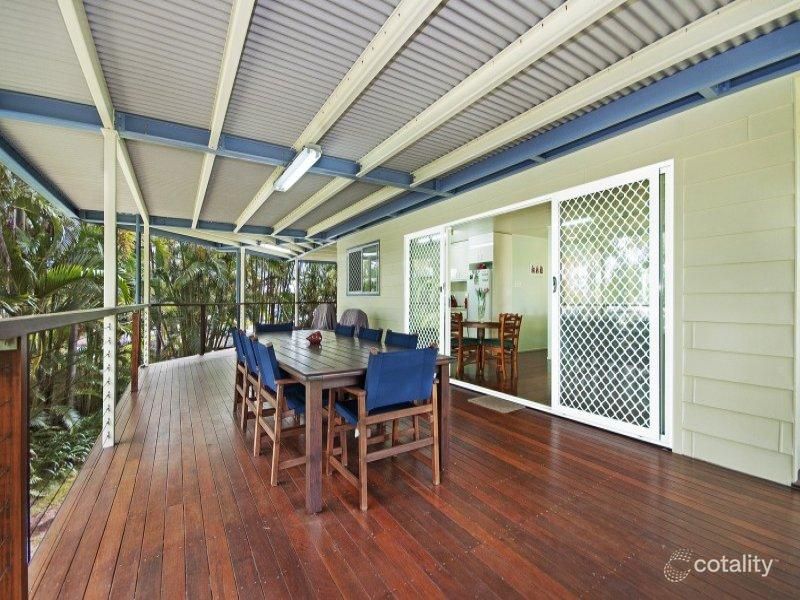 24 Lindeman Ave, Slade Point, QLD 4740