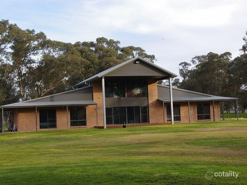 527 Naring Hall Rd, Numurkah, VIC 3636