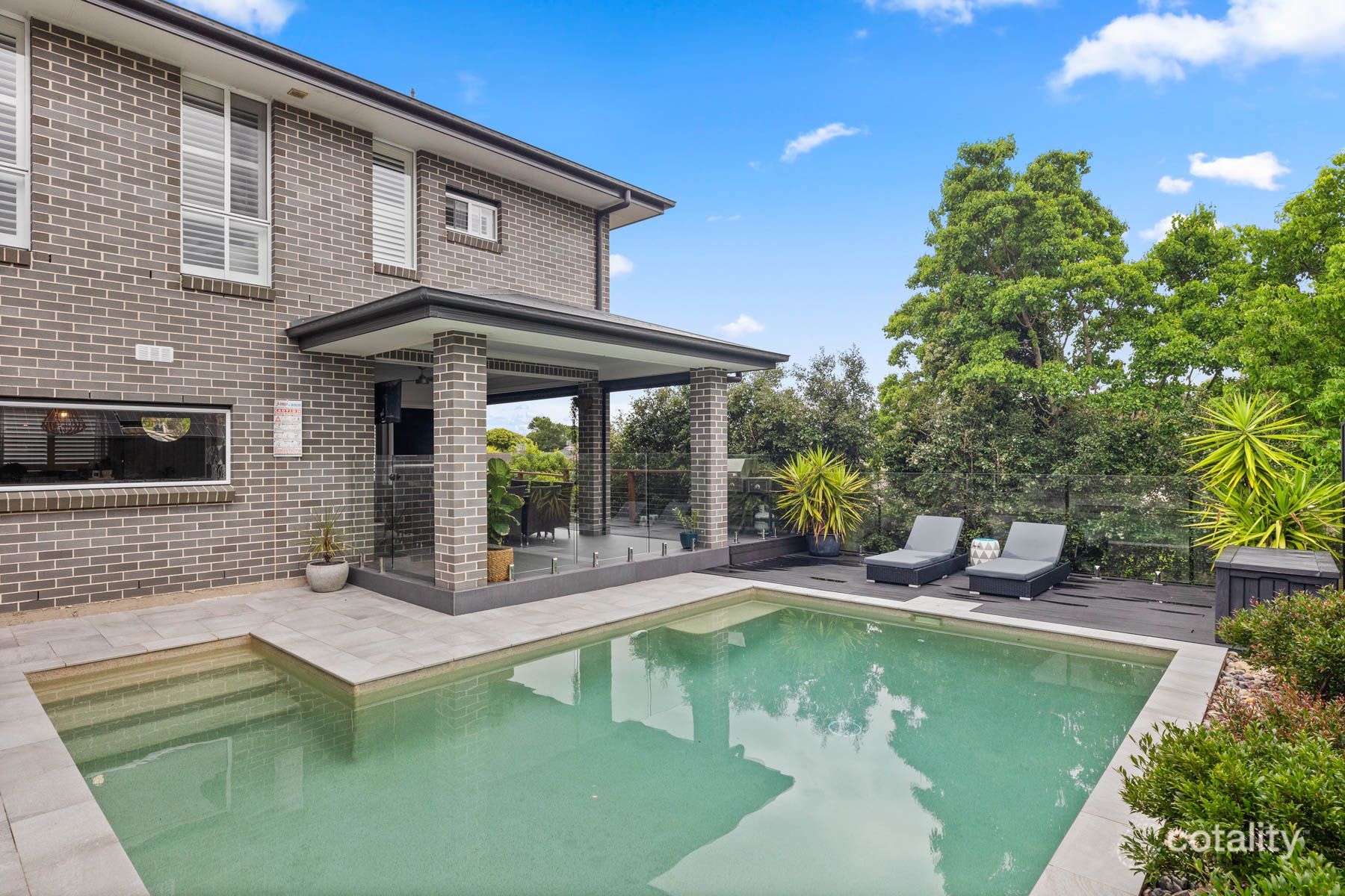 17 Fitzwilliam Cct, Macquarie Hills, NSW 2285