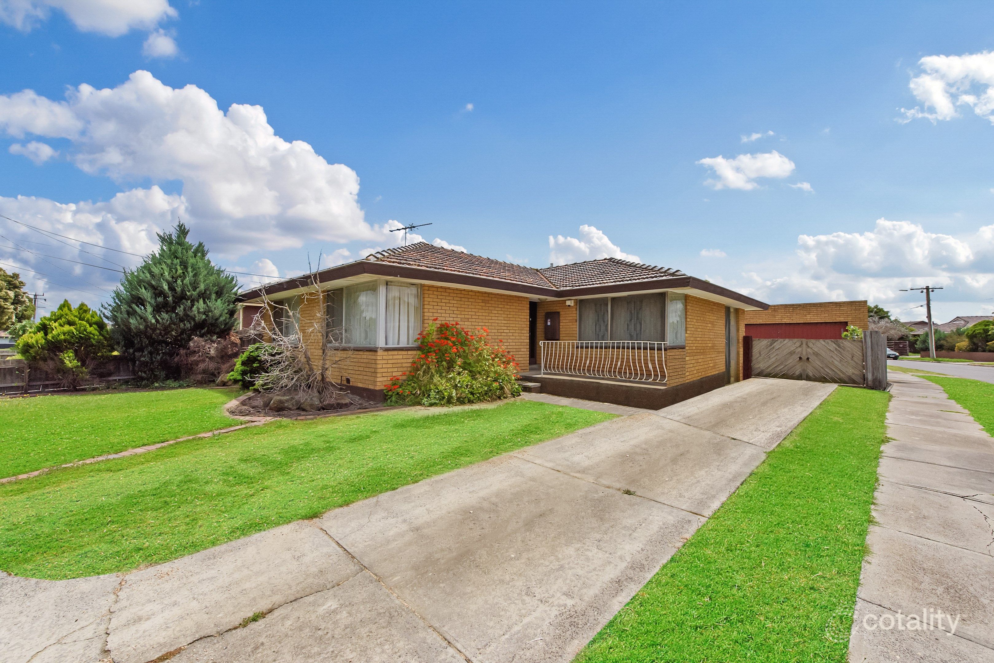 8 Grantchester Ave, Keilor East, VIC 3033