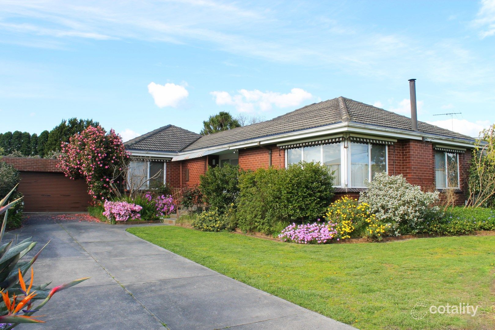 30 Valley Fair Dr, Narre Warren, VIC 3805