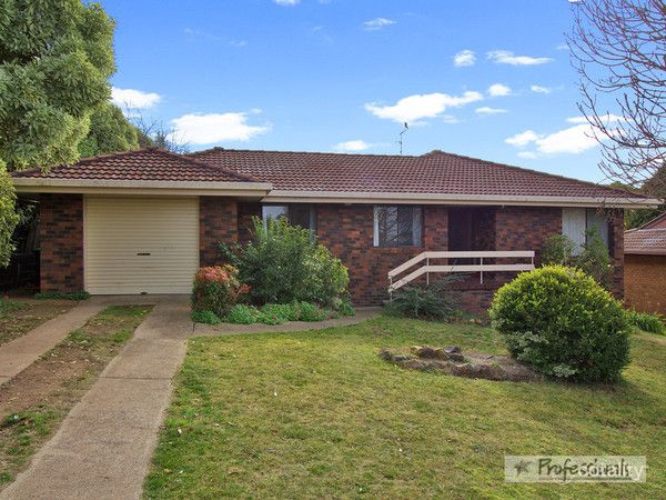 77 Gordon St, Armidale, NSW 2350