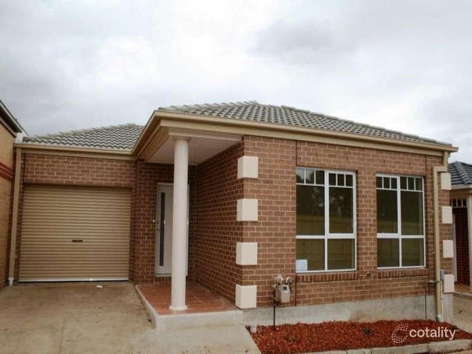 15/41-45 Gretel Gr, Melton, VIC 3337