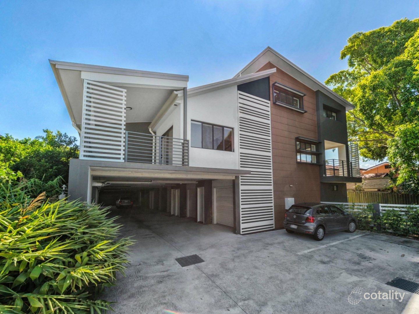 1/255 Cavendish Rd, Coorparoo, QLD 4151