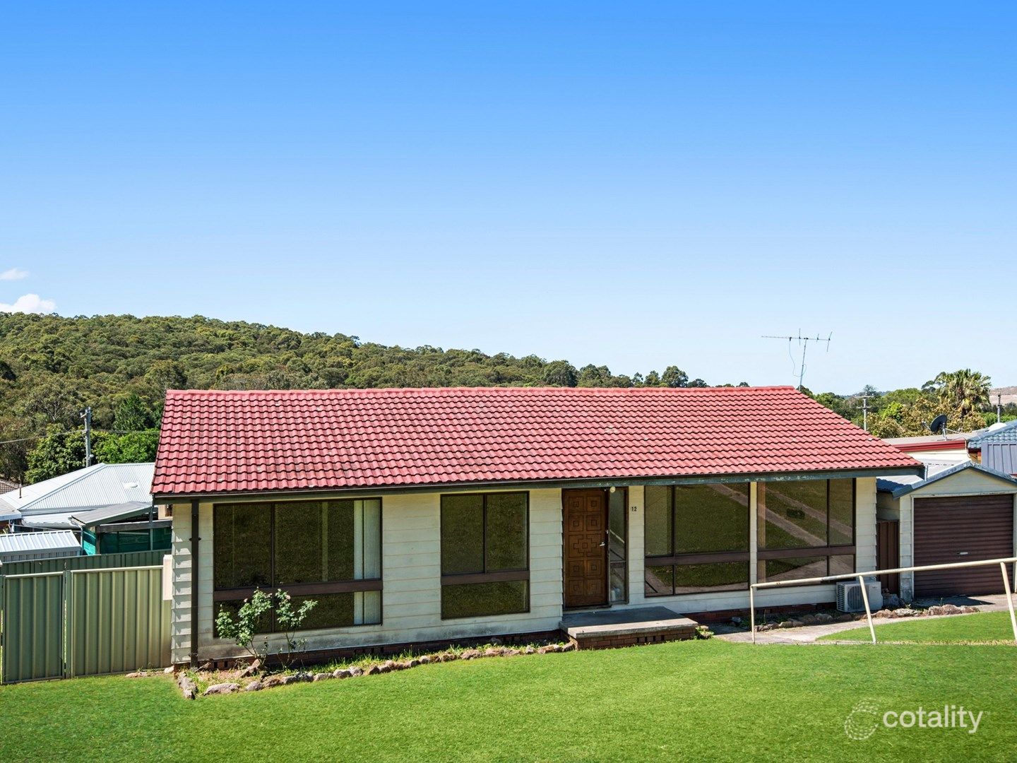 12 Hillside Cres, Teralba, NSW 2284