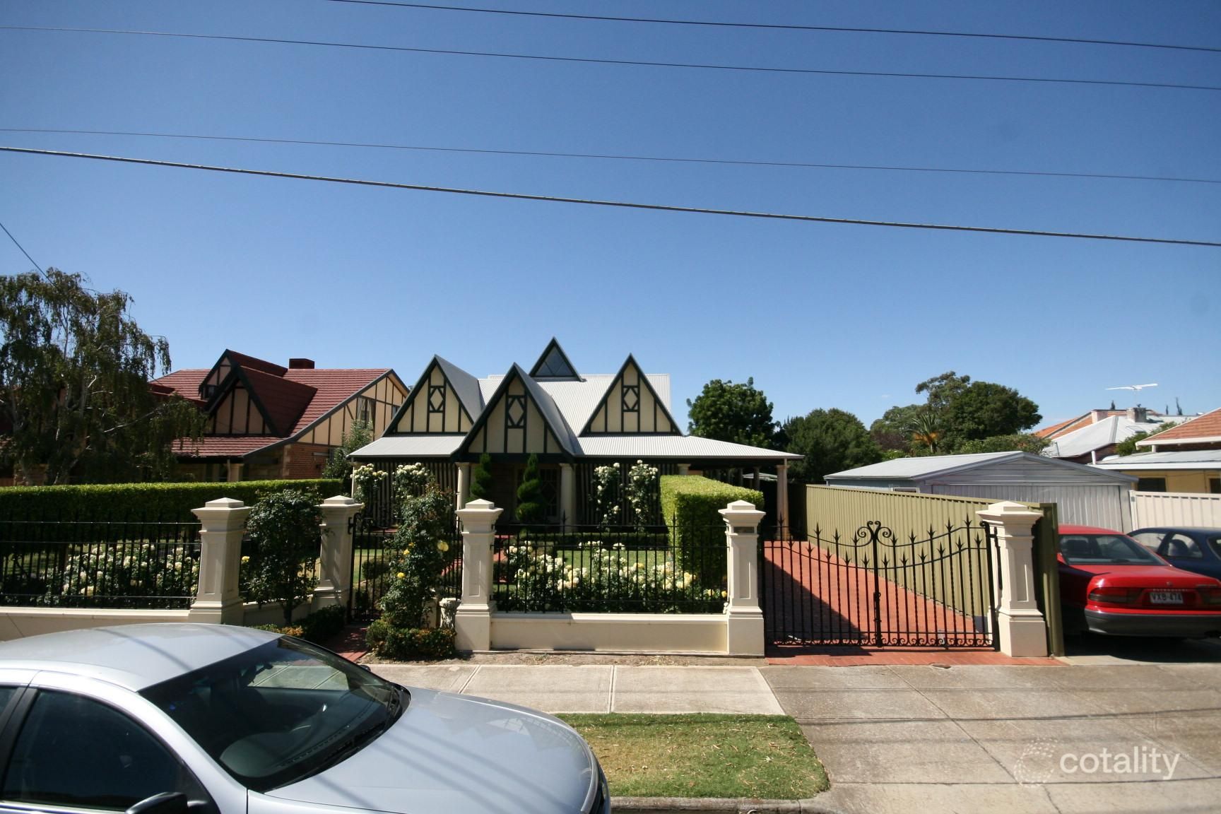 18 Wellington St, Glandore, SA 5037