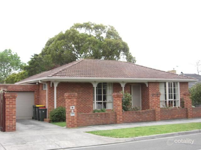9a Ian Gr, Mount Waverley, VIC 3149