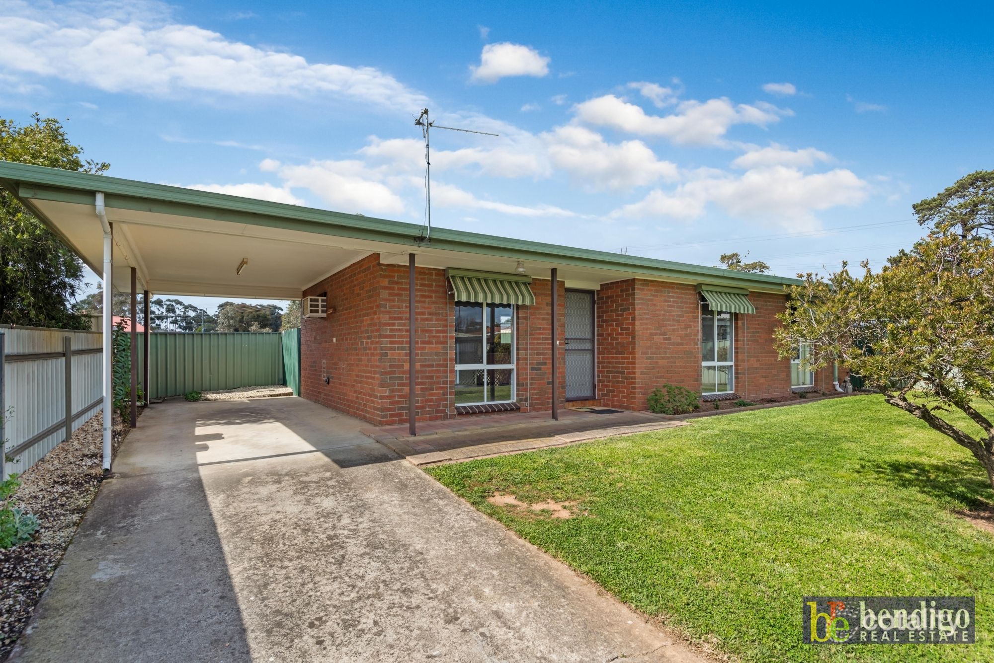 2/21 Poplar St, Golden Square, VIC 3555