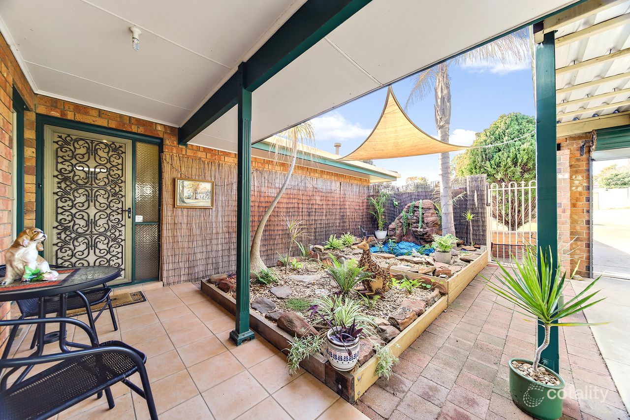 3 Otama Ct, Craigmore, SA 5114