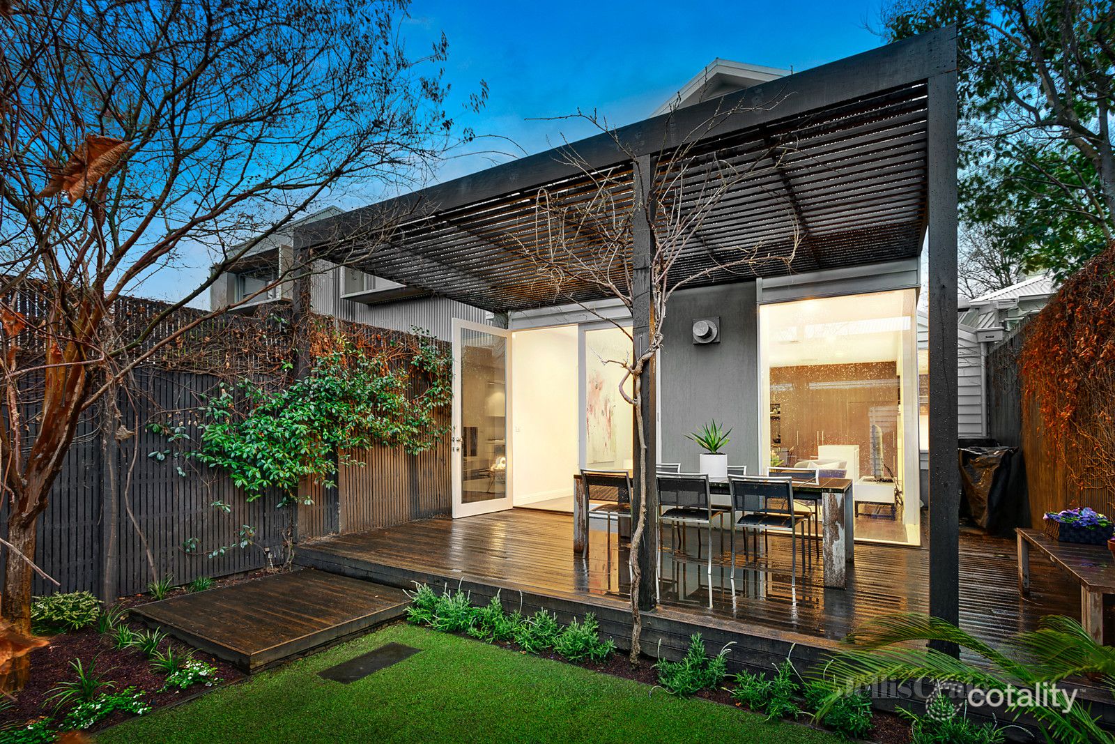 9 Chatsworth Rd, Prahran, VIC 3181