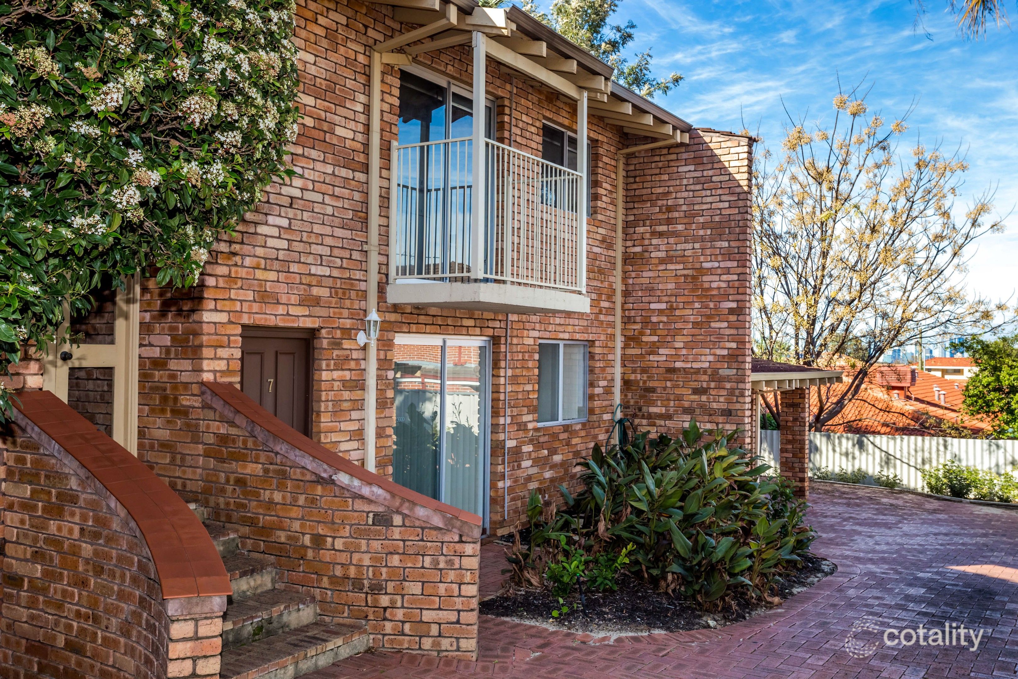 9/10 Fletcher St, Yokine, WA 6060