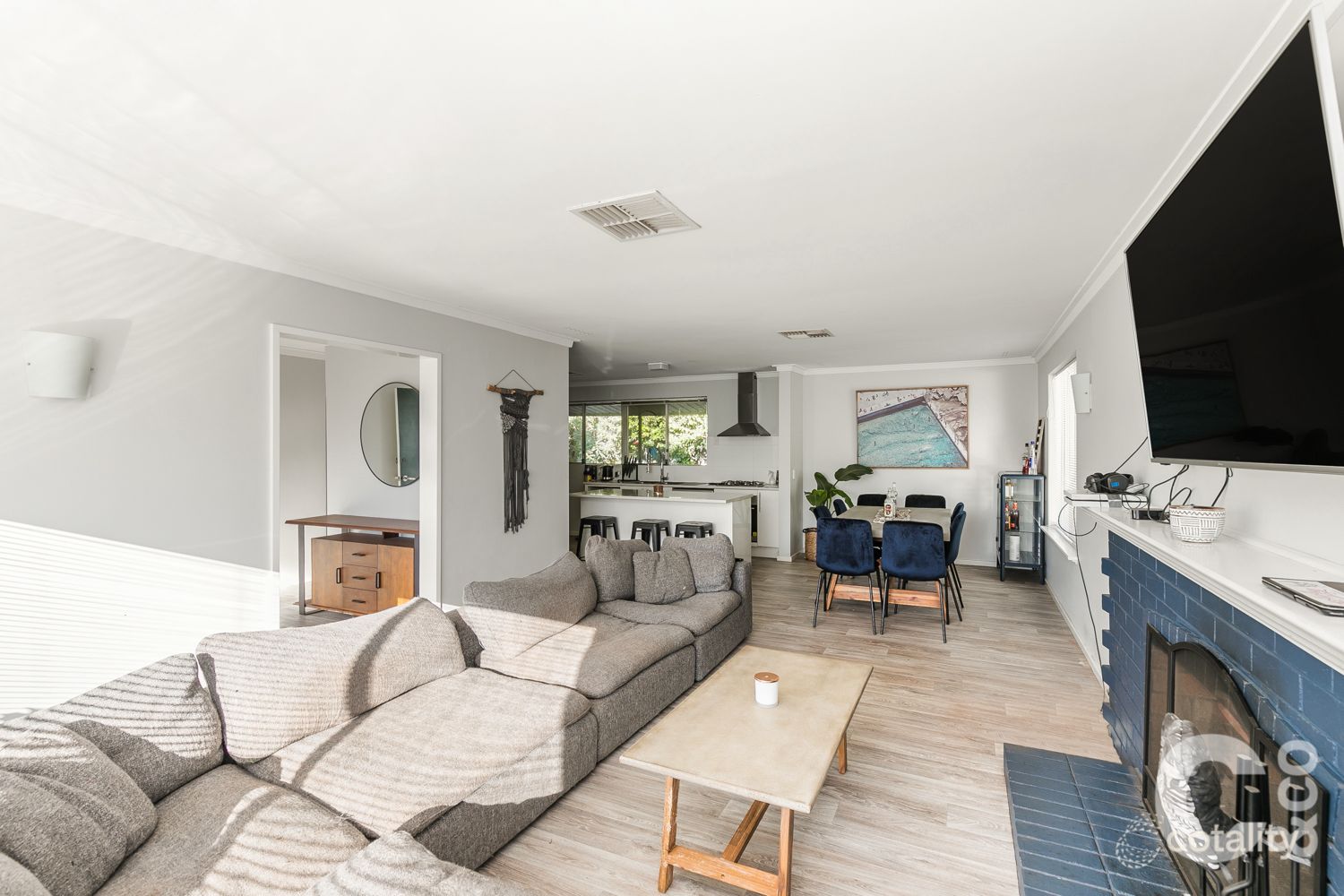 23 Menli Pl, Orelia, WA 6167