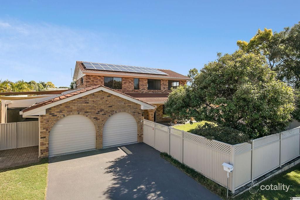 19 Whitecastle St, Carindale, QLD 4152