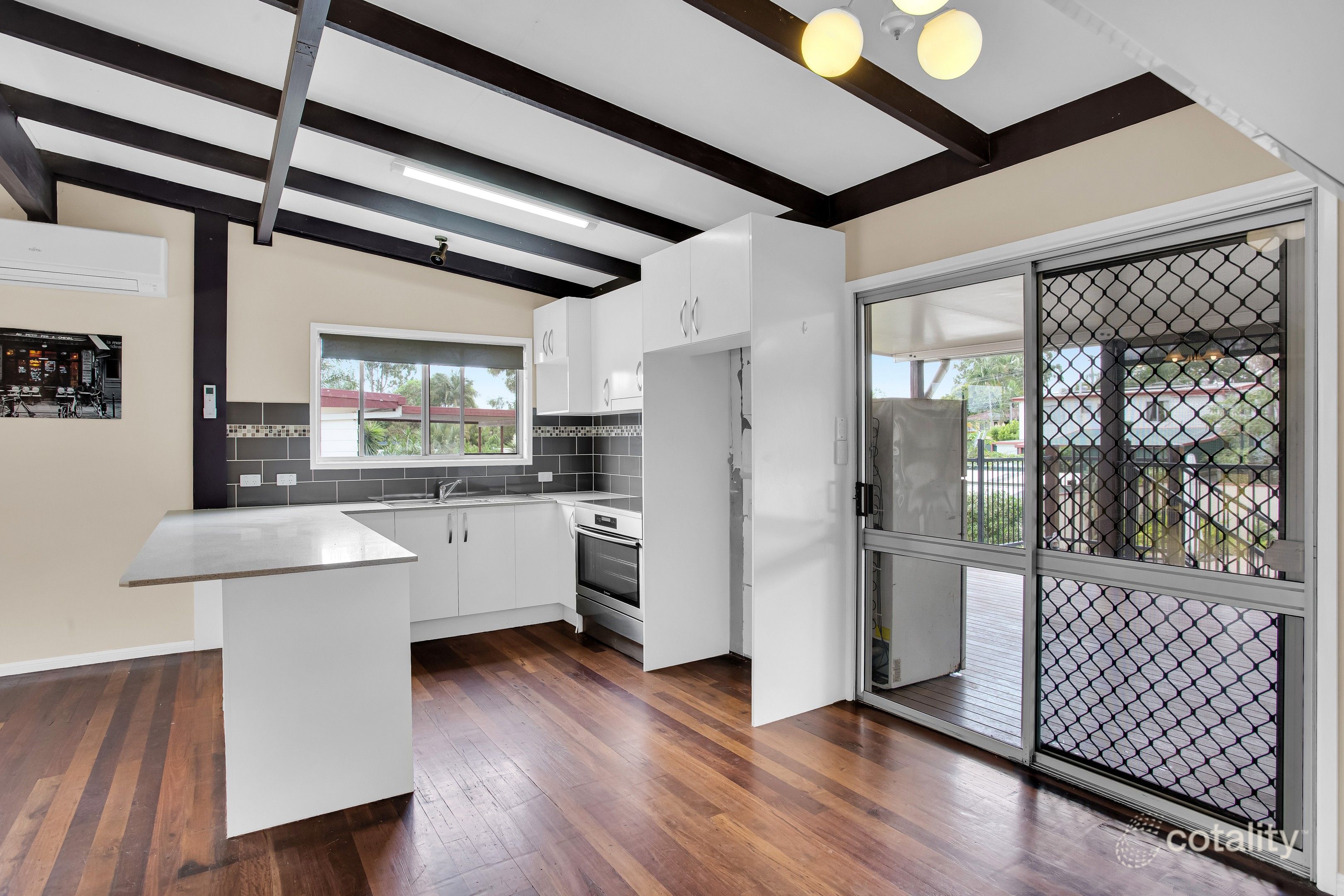 20 Tulong St, Crestmead, QLD 4132