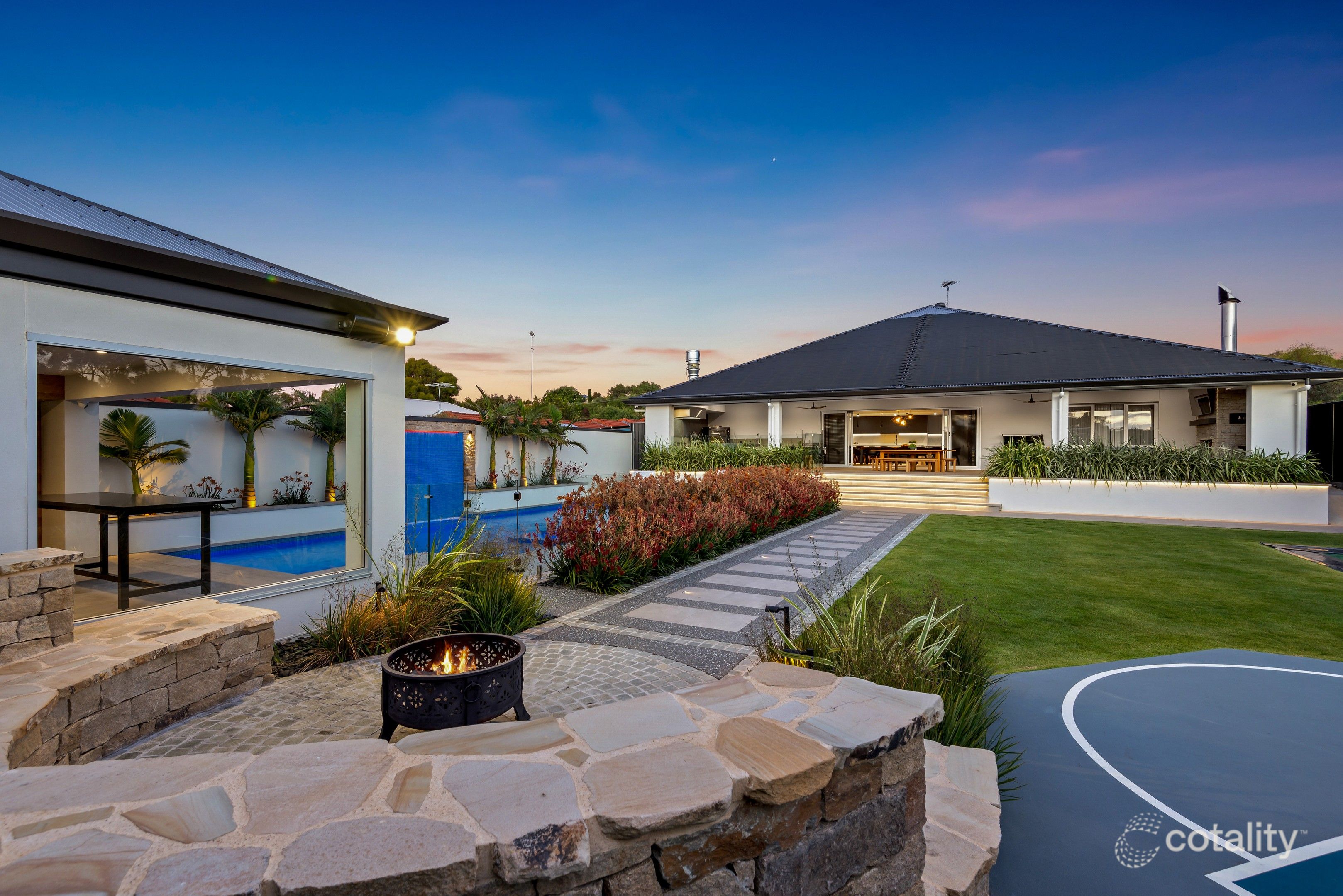 5 First St, Hallett Cove, SA 5158