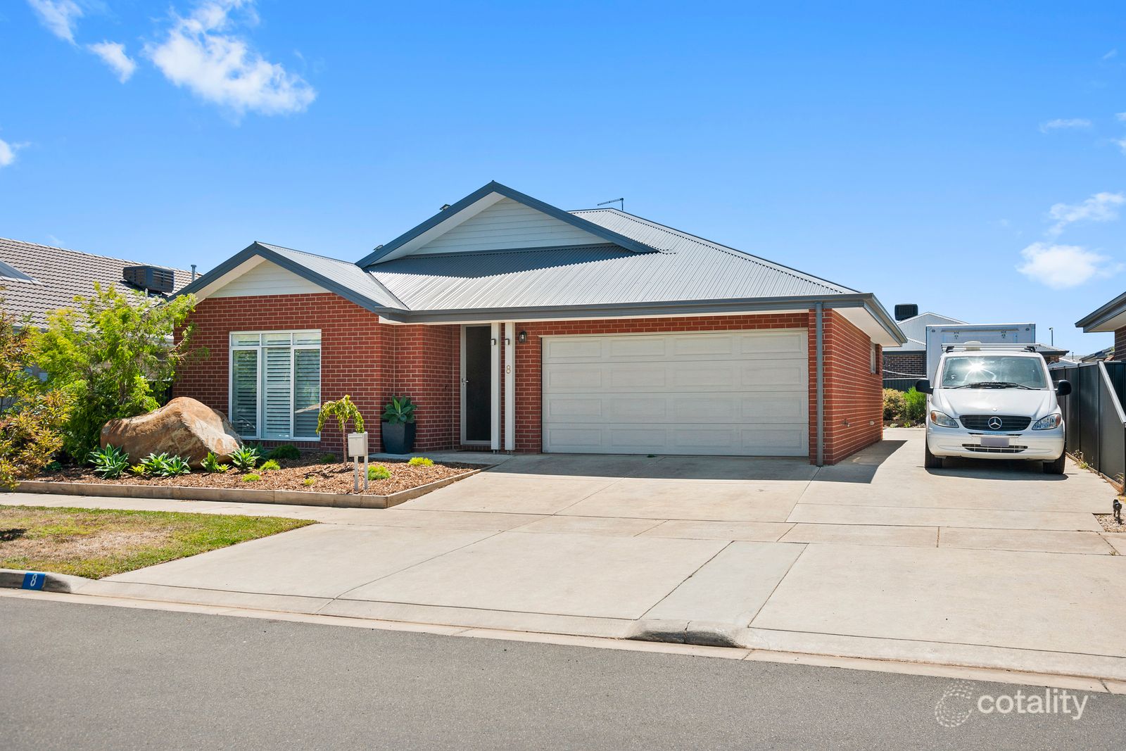 8 Kernick St, Lucas, VIC 3350