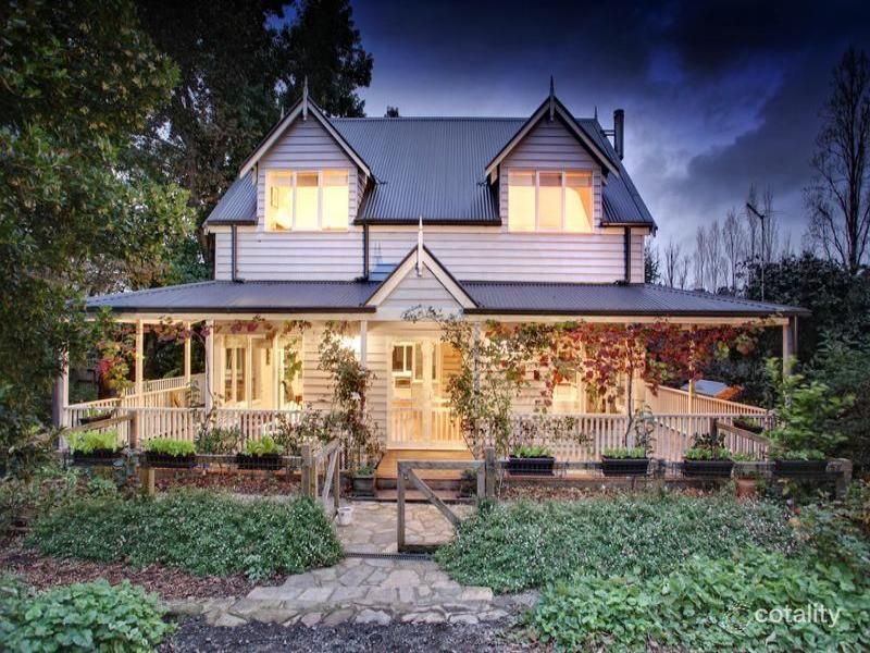 6 Pinnocks Rd, Emerald, VIC 3782