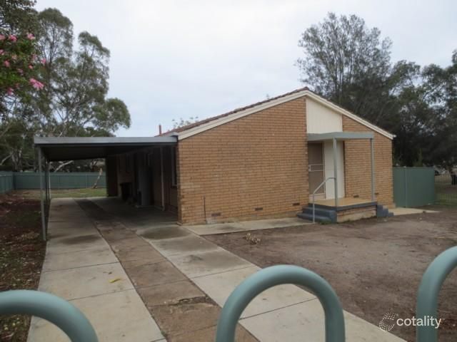 14 Simeon Cres, Morphett Vale, SA 5162