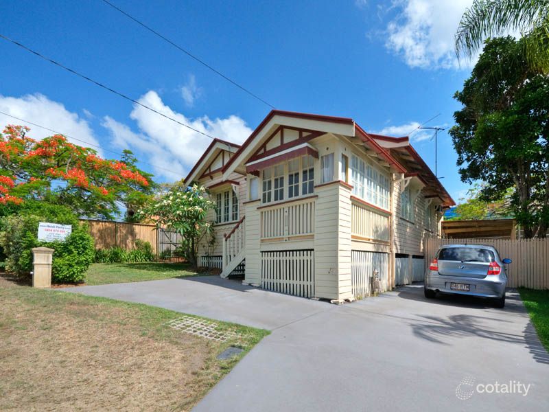 34 Russell Ave, Norman Park, QLD 4170