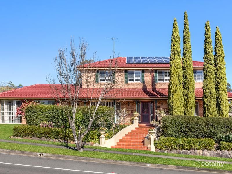 21 Serpentine St, Bossley Park, NSW 2176
