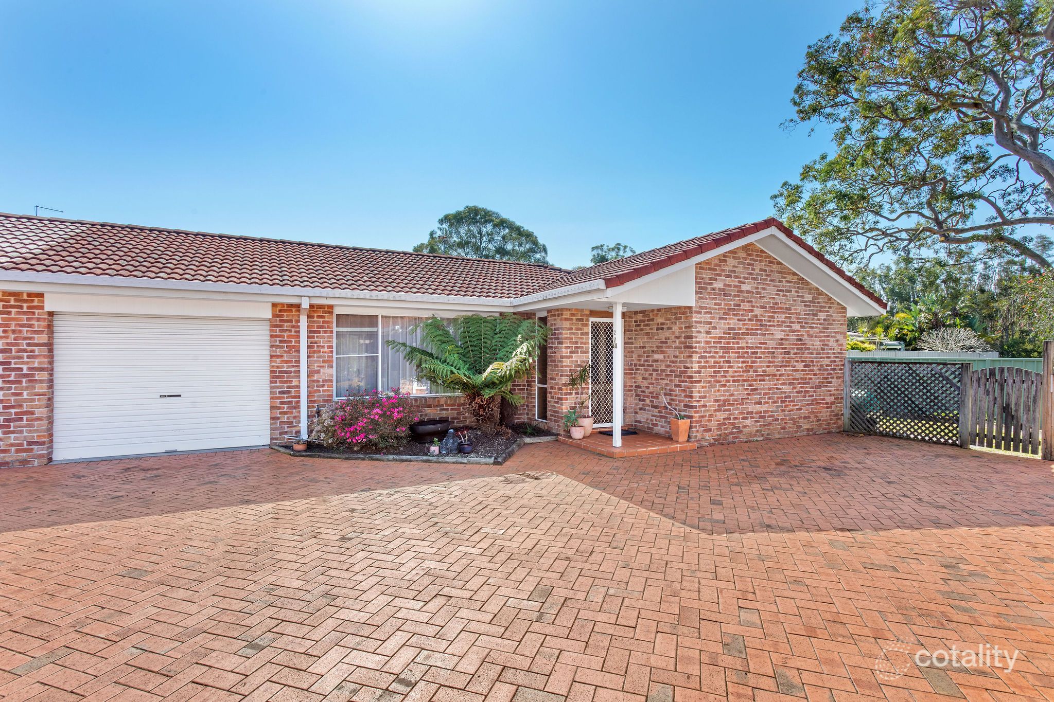 2/60 Goldens Rd, Forster, NSW 2428