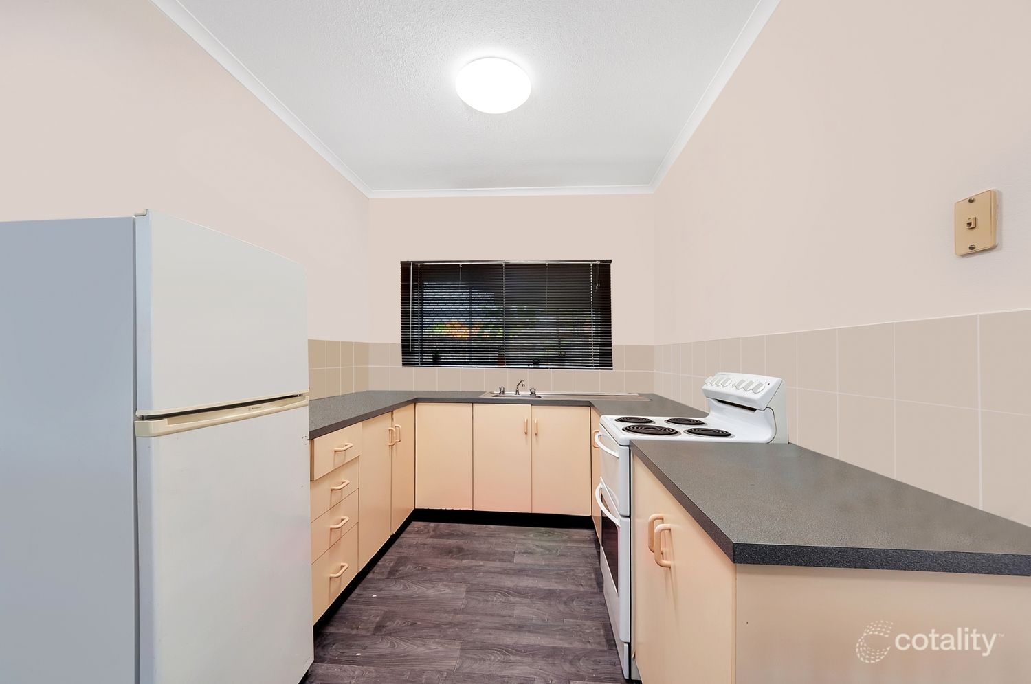 4/71 Little Pease St, Manoora, QLD 4870