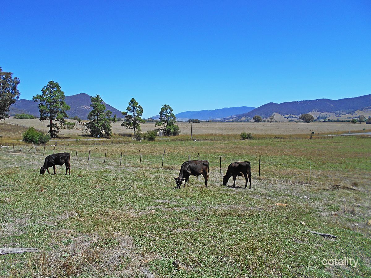 17-27 Murray River Rd, Tintaldra, VIC 3708