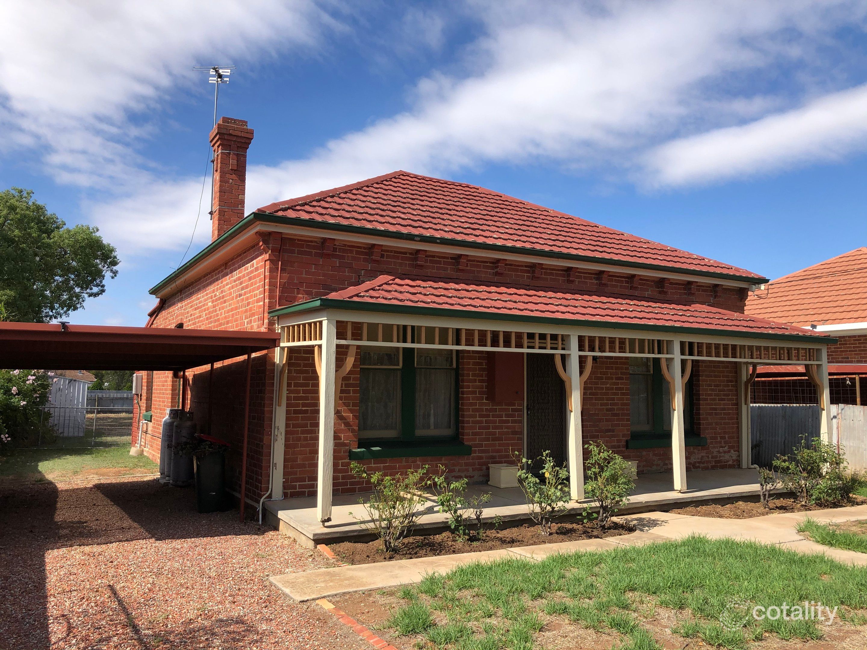 18 Campbell St, Donald, VIC 3480