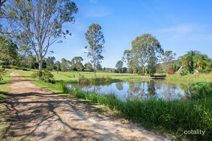 62 Reid Rd, Widgee, QLD 4570