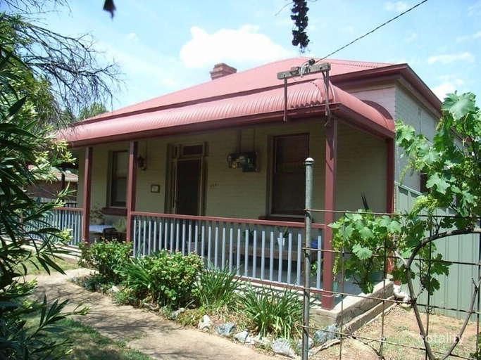 555-557 Armidale Rd, East Tamworth, NSW 2340
