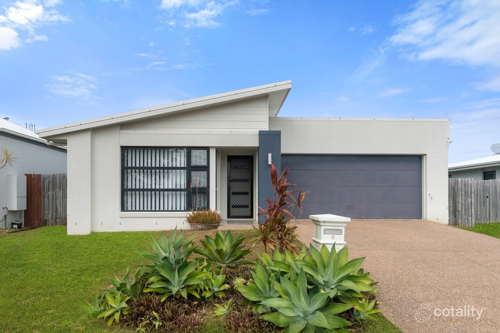 6 Catho Ave, Mount Low, QLD 4818