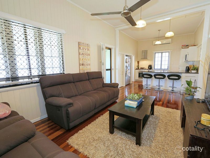 17 Grosvenor St, Maryborough, QLD 4650