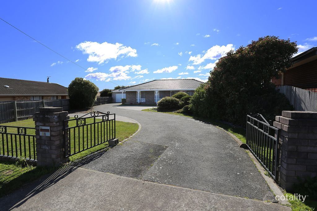 42 Packham St, Newnham, TAS 7248