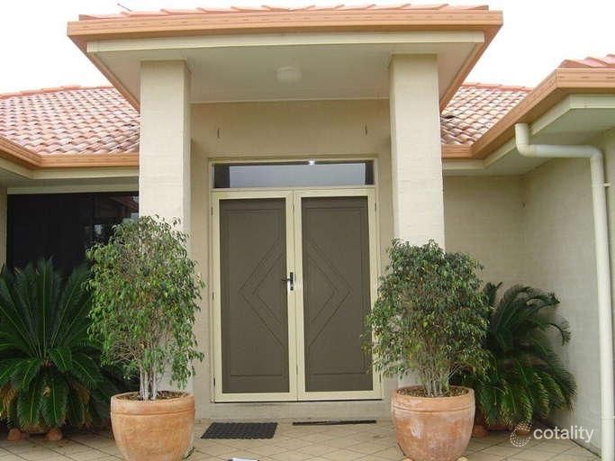 12 Satinash Pl, Mudjimba, QLD 4564