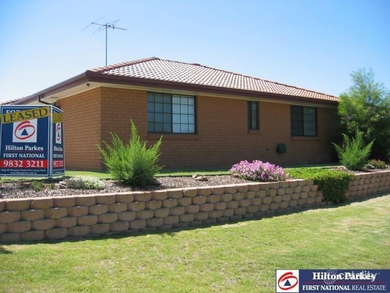 35 Alroy Cres, Hassall Grove, NSW 2761