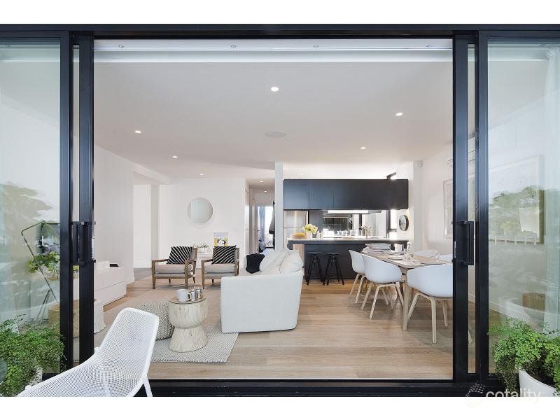 1/2 Barnet Way, Richmond, VIC 3121