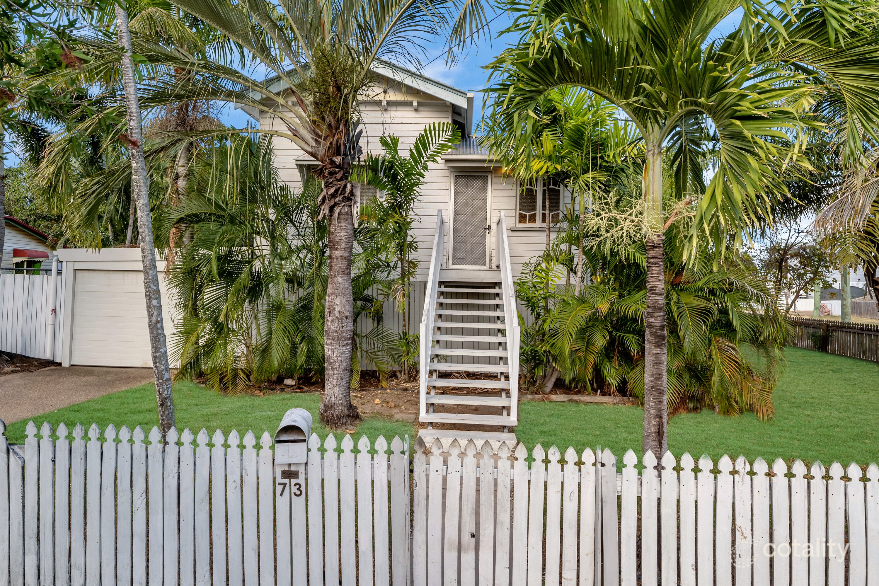 73 Todd St, Railway Estate, QLD 4810