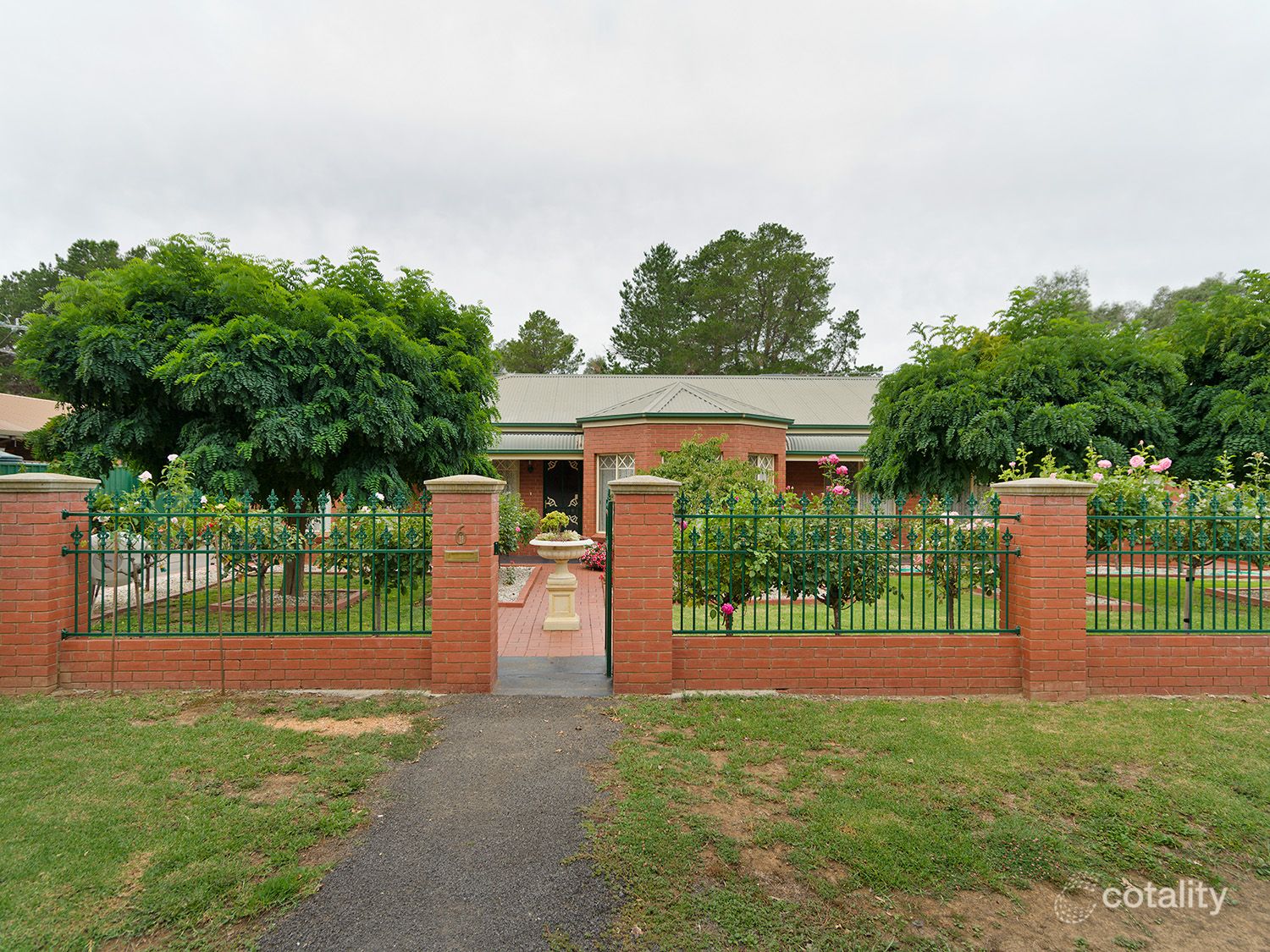 6 Gaulton St, Castlemaine, VIC 3450