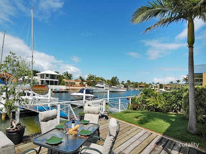 2/33 Mooloolah Dr, Minyama, QLD 4575