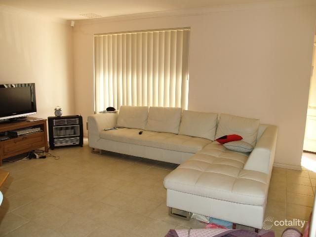 2/32 Pearson Dr, Success, WA 6164