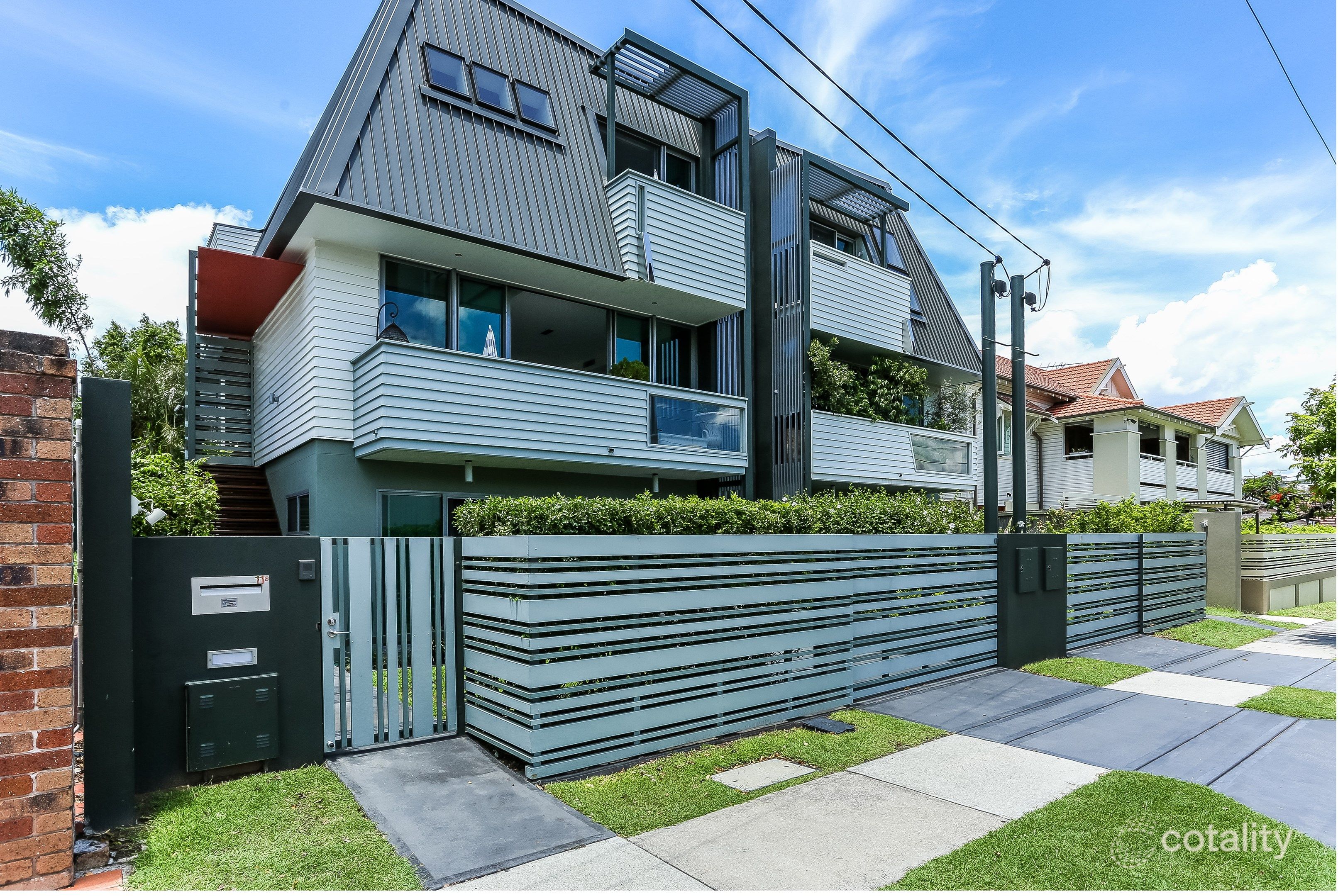 11b Merthyr Rd, New Farm, QLD 4005