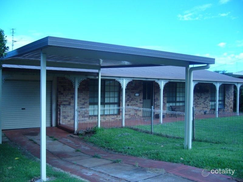 25 Kurrajong St, Newtown, QLD 4350