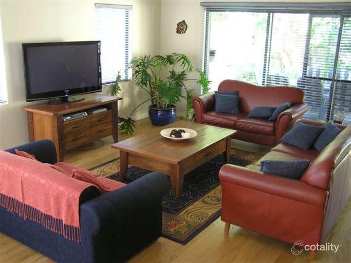 57 Bradford St, Menora, WA 6050