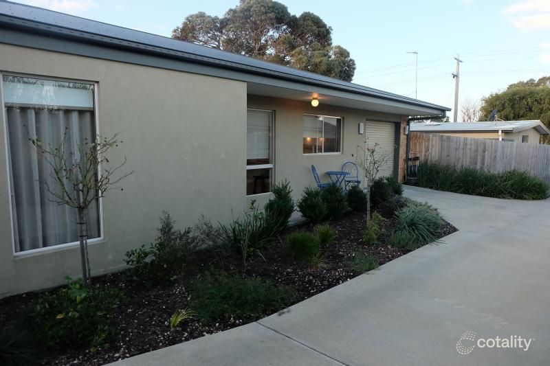 1/17 Langford Pde, Paynesville, VIC 3880