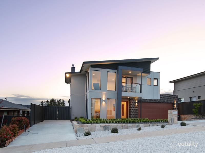 14 Haviland St, Coombs, ACT 2611