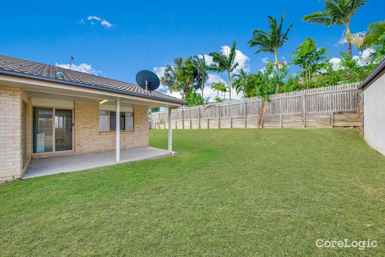 31 Dean St, Glen Eden, QLD 4680
