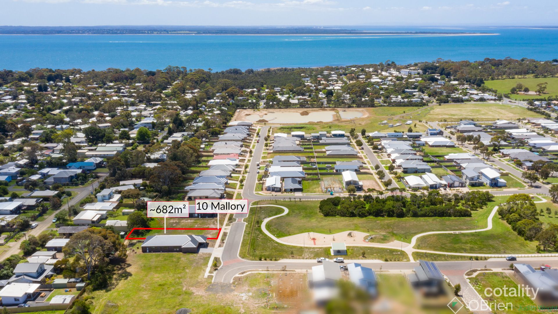 10 Mallory Way, Cowes, VIC 3922